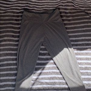 Gray Victoria sport leggings